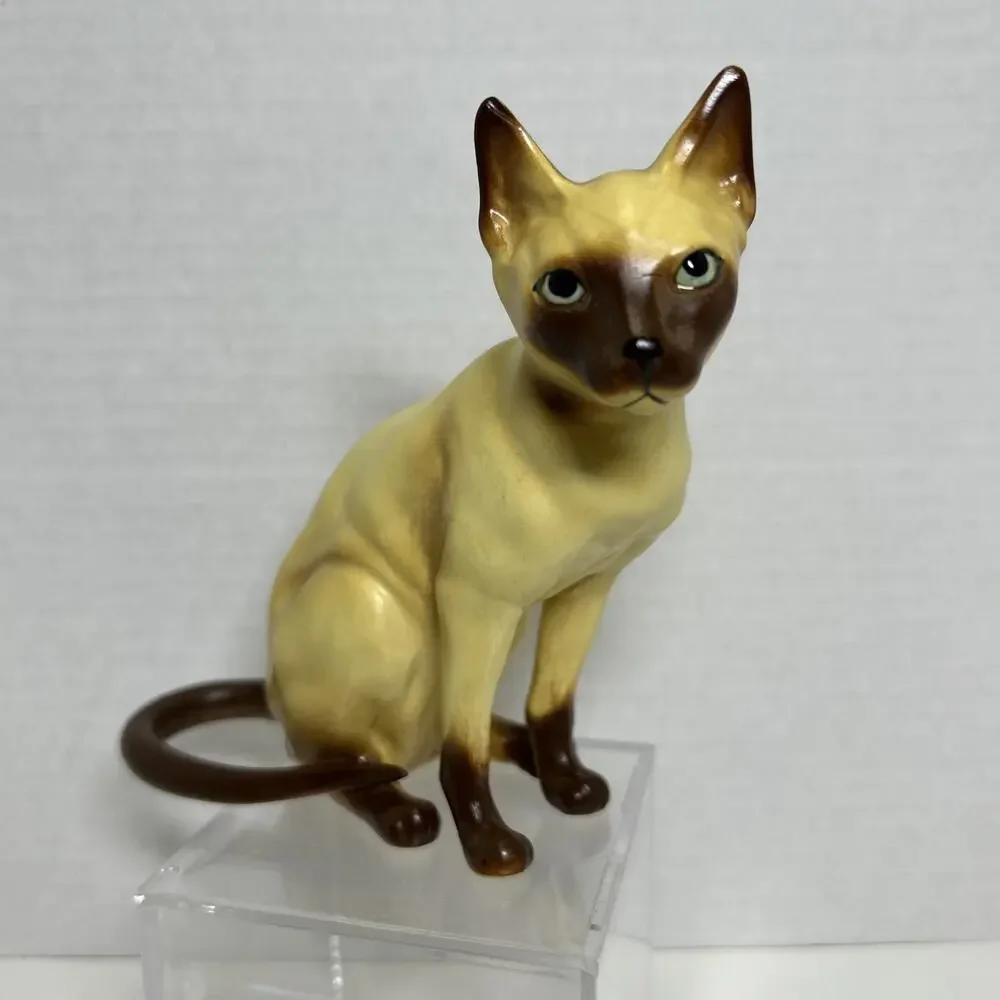 Vtg Ceramic Siamese Cat Hand Painted Choc Point 5.5